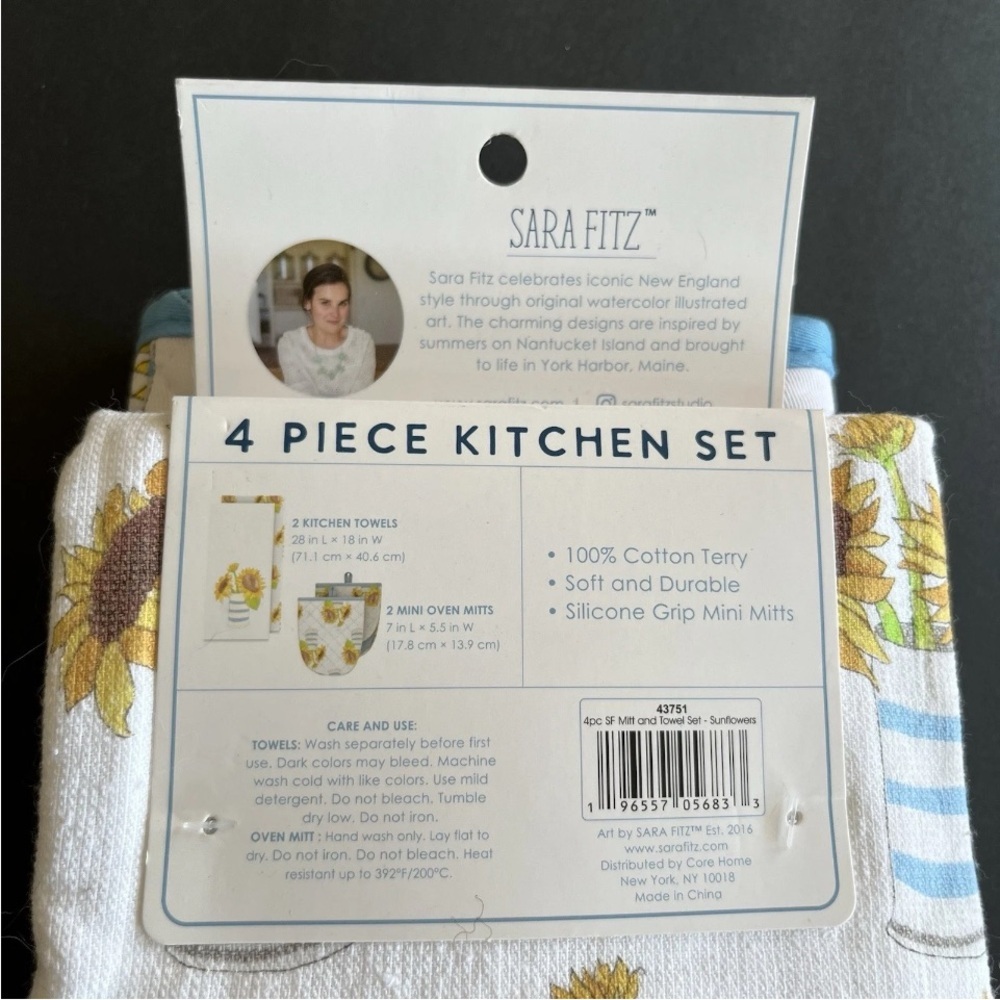 Sara Fitz Sunflowers Kitchen Set 4 Piece 2 Kitchen Towels, 2 Mini Oven Mitts New - Picture 5 of 7